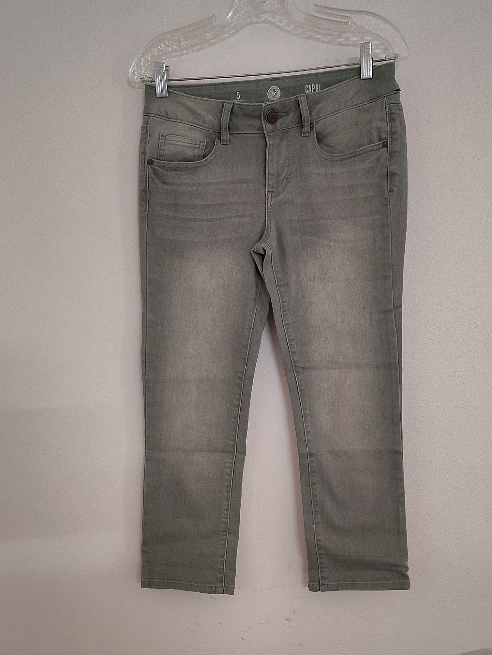 SO Women’s Capri Jeans in Light Green